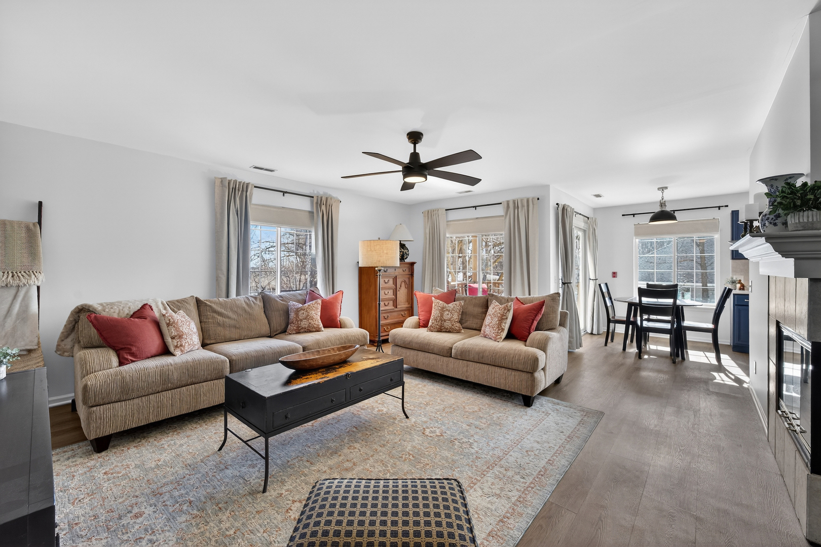 Homes for sale in Lake Geneva, WI | 129 S Curtis St #1121, Lake Geneva, WI 53147 | MLS# 12578577