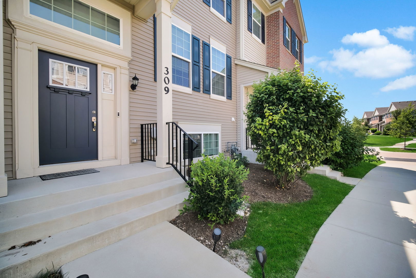 Homes for sale in Oswego, IL | 309 Lakeshore Dr, Oswego, IL 60543 | MLS# 12581758