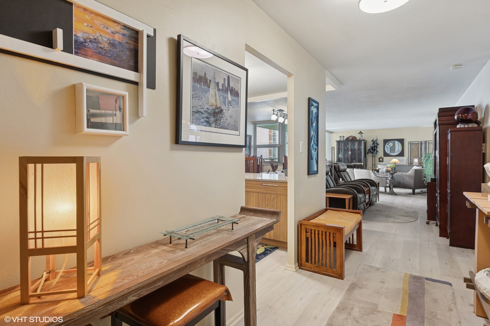 Homes for sale in Chicago, IL | 6145 N Sheridan Rd #28D, Chicago, IL 60660 | MLS# 12585536