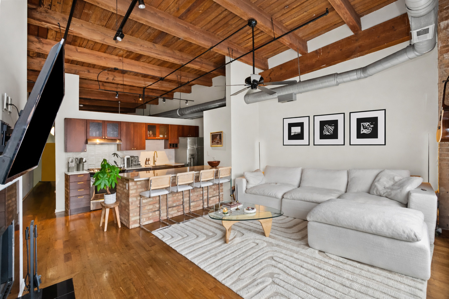 Homes for sale in Chicago, IL | 1670 N Claremont Ave #306, Chicago, IL 60647 | MLS# 12590871