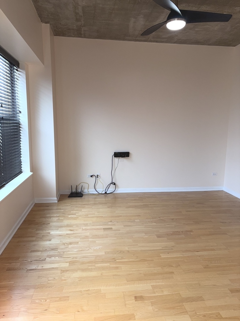 Homes for sale in Chicago, IL | 1122 W Catalpa Ave #614, Chicago, IL 60640 | MLS# 12592446