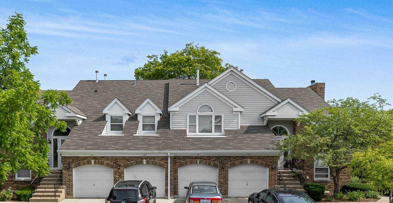 Homes for sale in Buffalo Grove, IL | 98 Willow Pkwy, Buffalo Grove, IL 60089 | MLS# 12594679