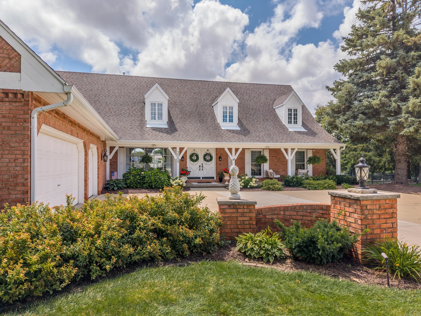 66th image of 3009 Thornwood Ln, Bloomington, IL 61704 | MLS# 12594880