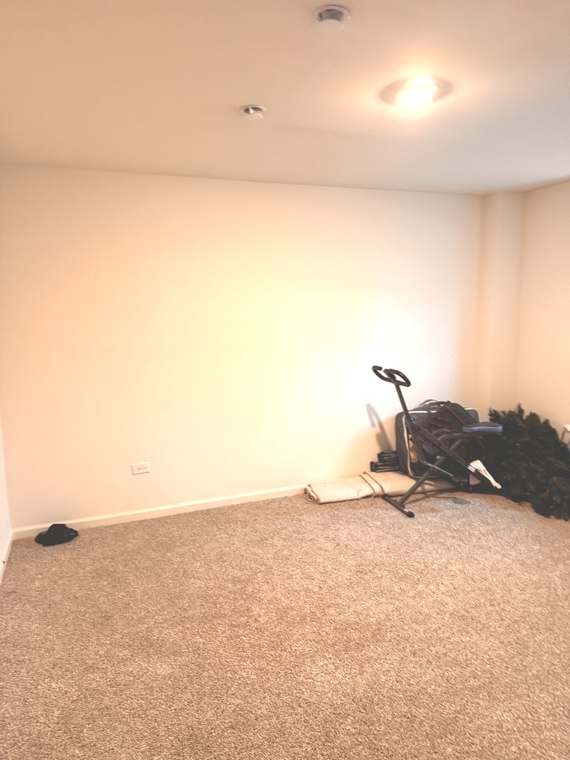 15th image of 17314 Roscommon Rd, Tinley Park, IL 60477 | MLS# 12595121