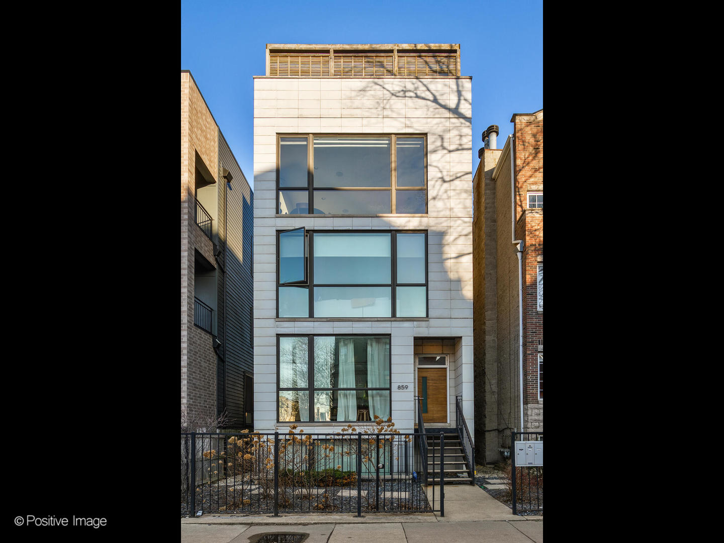 Homes for sale in Chicago, IL | 859 N Wood St #3, Chicago, IL 60622 | MLS# 12595439