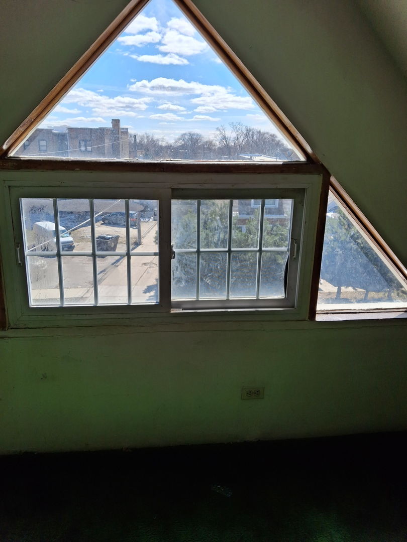 Homes for sale in Chicago, IL | 864 E 87Th Pl, Chicago, IL 60619 | MLS# 12595709