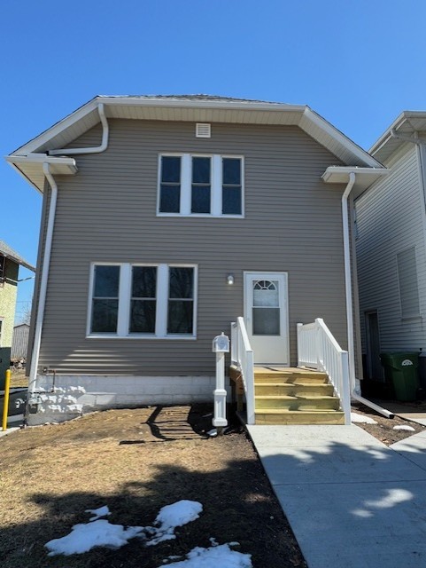 Homes for sale in Clinton, IA | 721 S 6Th St, Clinton, IA 52732 | MLS# 12596560