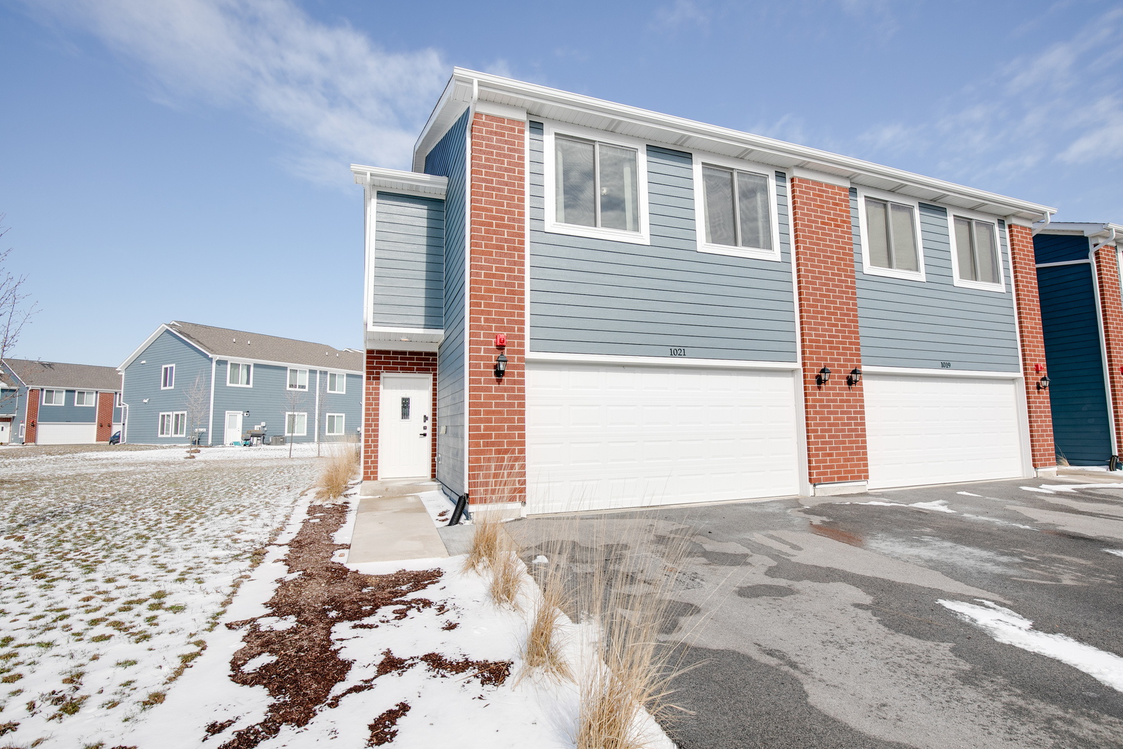 Homes for sale in Yorkville, IL | 1021 Gillespie Ln, Yorkville, IL 60560 | MLS# 12596586