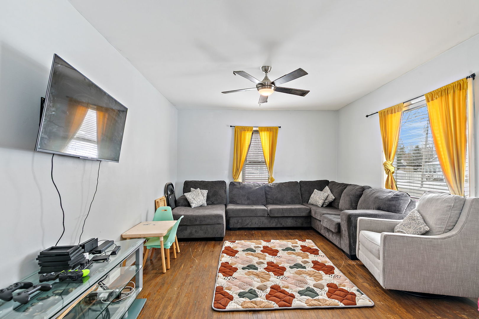 Homes for sale in De Kalb, IL | 308 S 8Th St, De Kalb, IL 60115 | MLS# 12596855