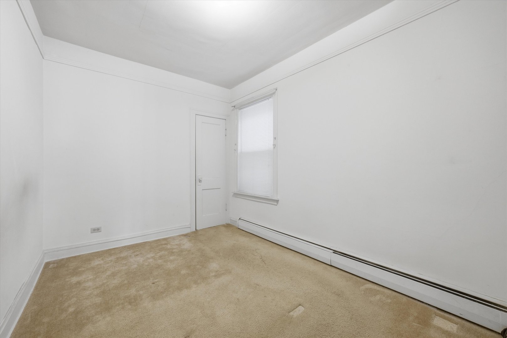 Homes for sale in Chicago, IL | 3822 W 64Th St, Chicago, IL 60629 | MLS# 12597044