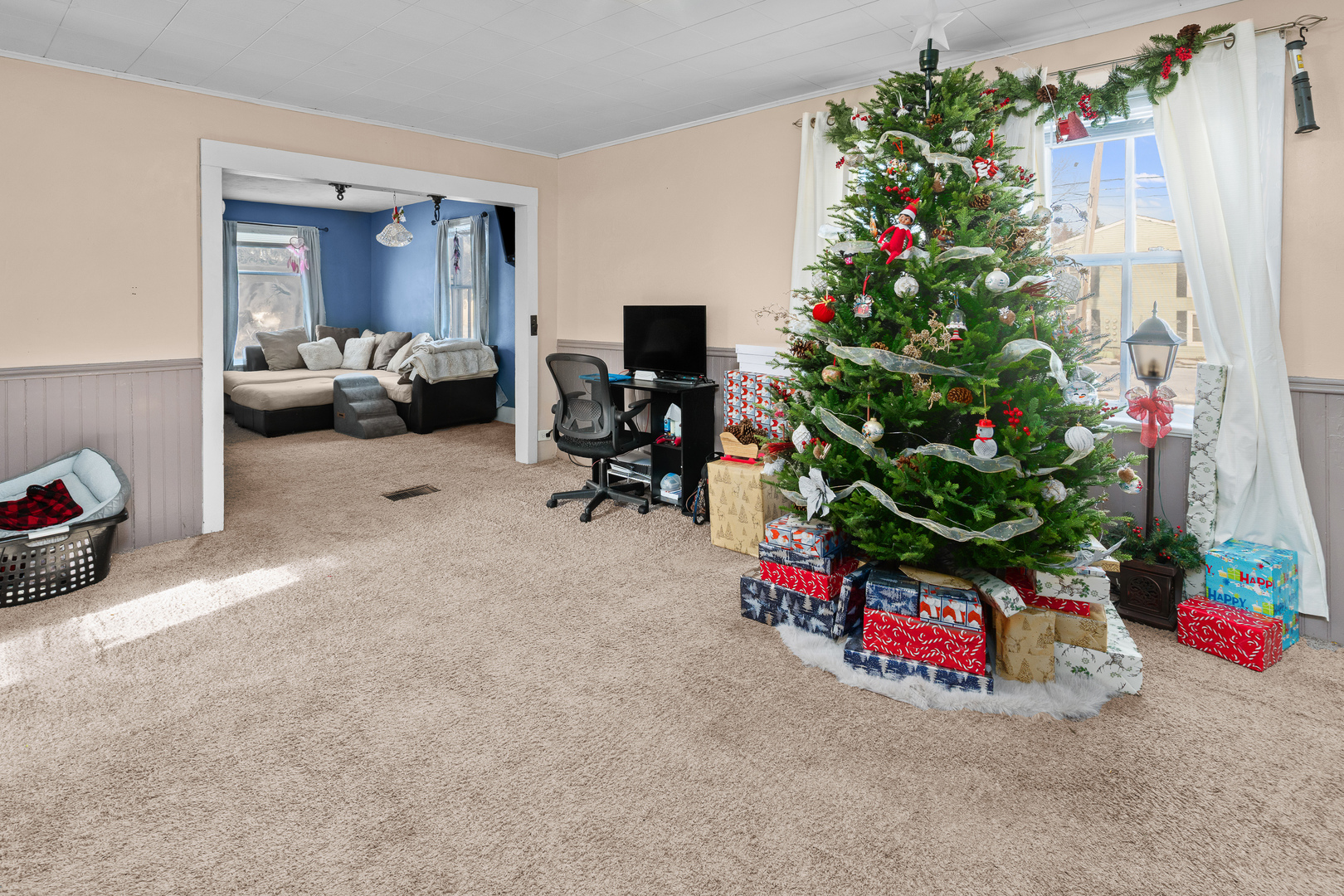 Homes for sale in East Moline, IL | 3202 Archer Dr, East Moline, IL 61244 | MLS# 12597072