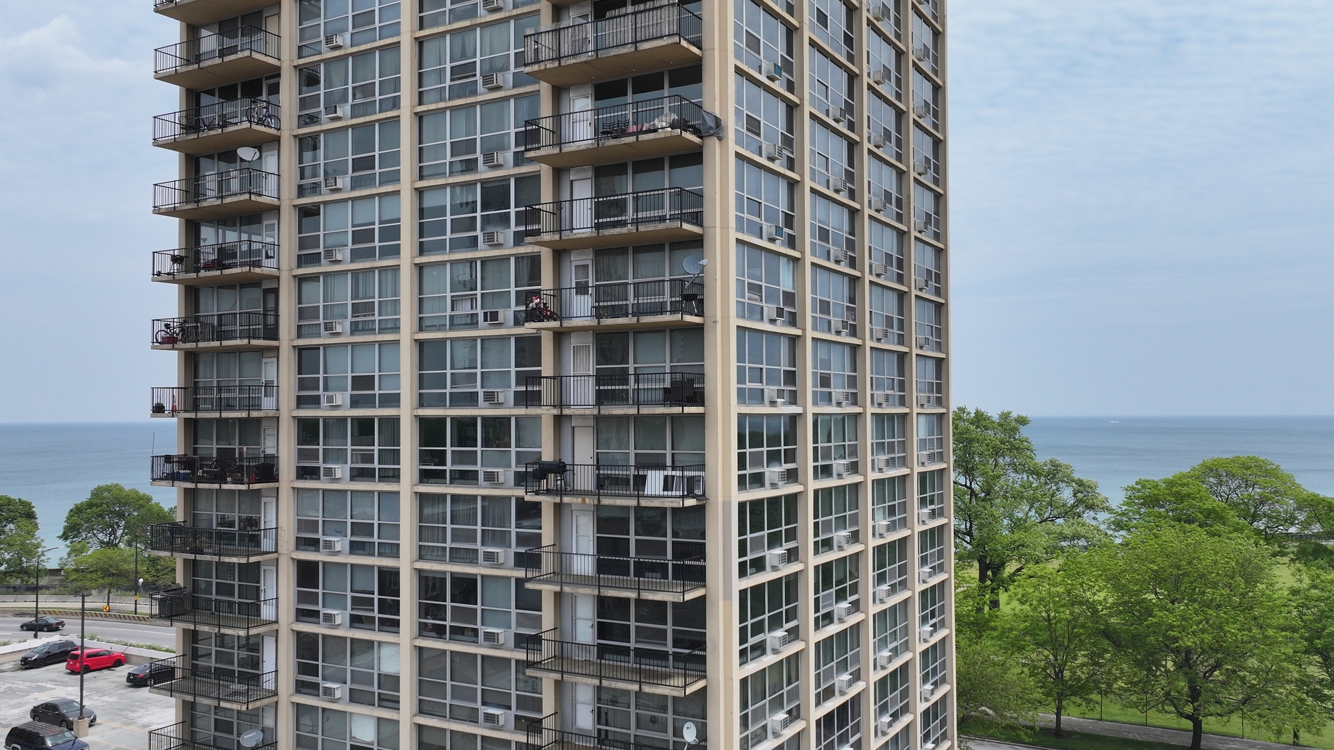 2nd image of 6730 S South Shore Dr #604, Chicago, IL 60649 | MLS# 12597268