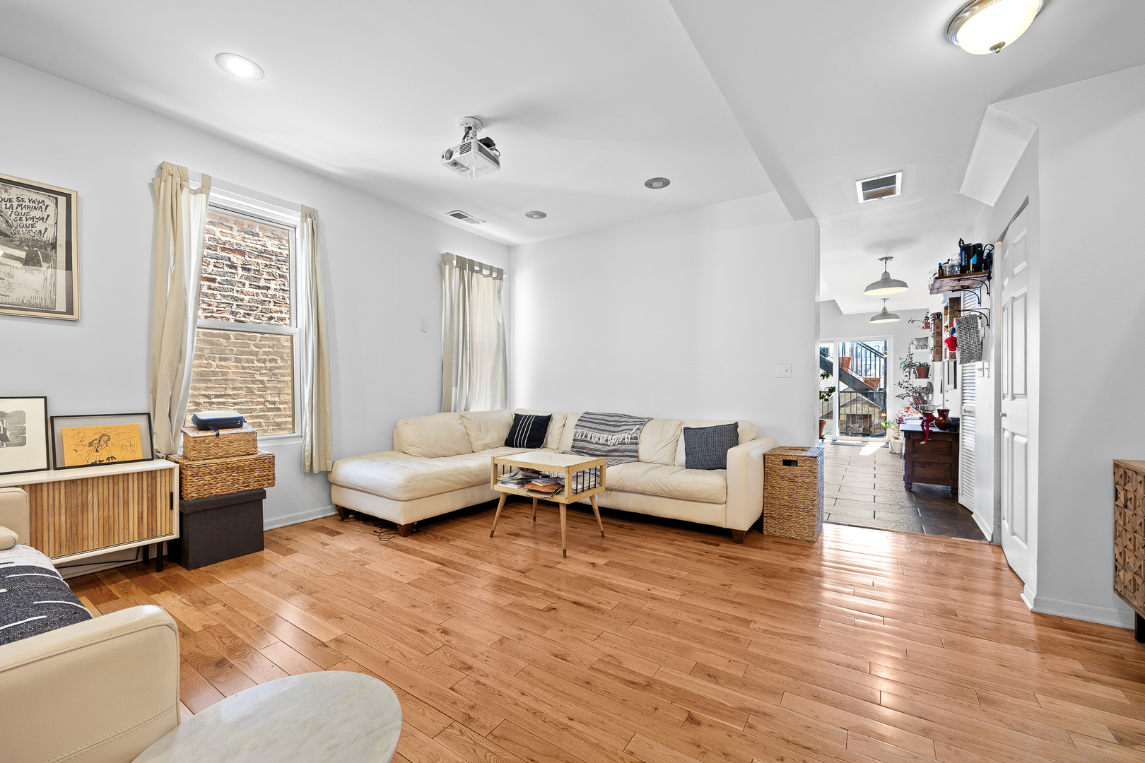 3rd image of 1527 W 18Th Pl, Chicago, IL 60608 | MLS# 12599877