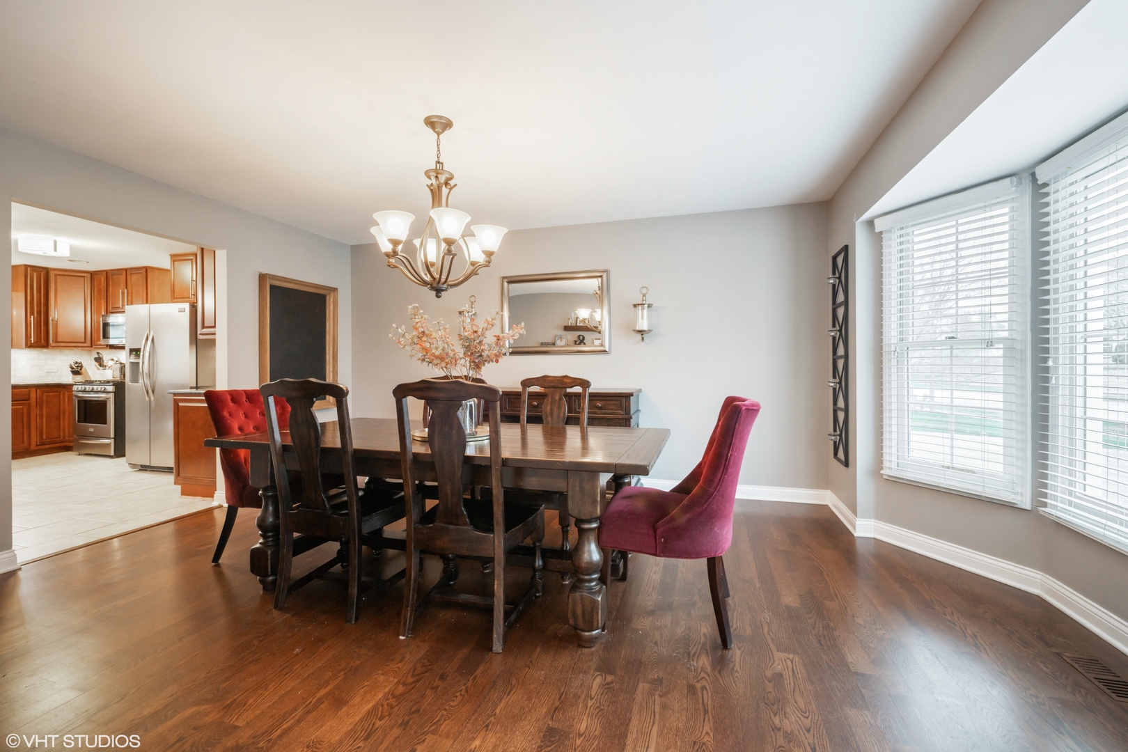 4th image of 6695 Foxworth Ln, Gurnee, IL 60031 | MLS# 12604425