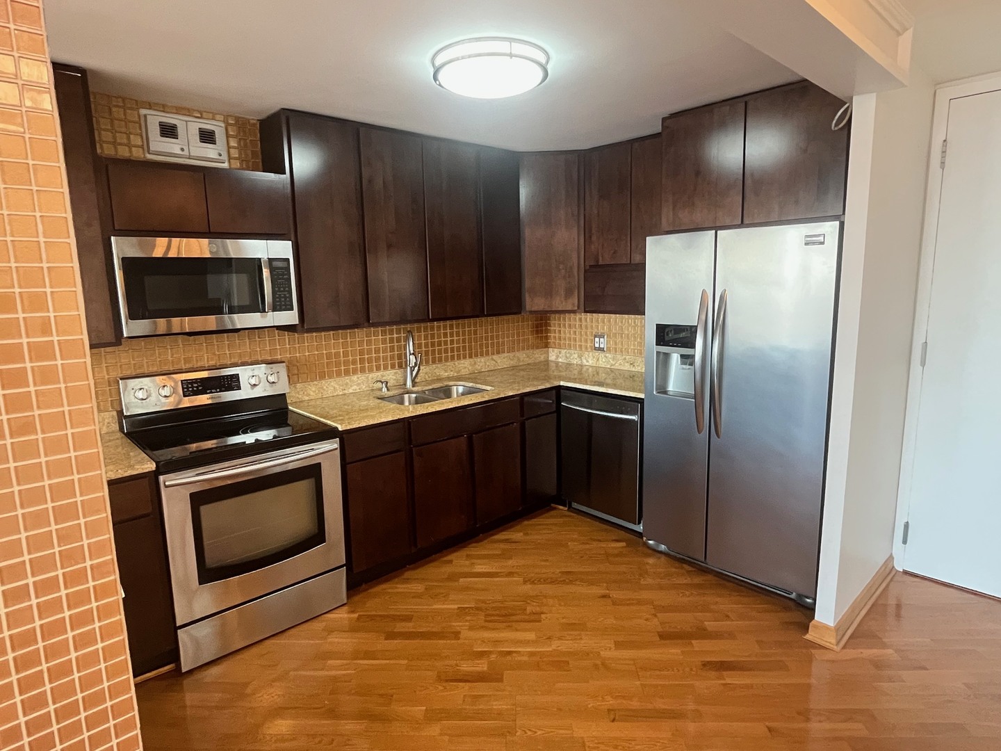 Homes for sale in Chicago, IL | 1660 N La Salle Dr #3208, Chicago, IL 60614 | MLS# 12611391