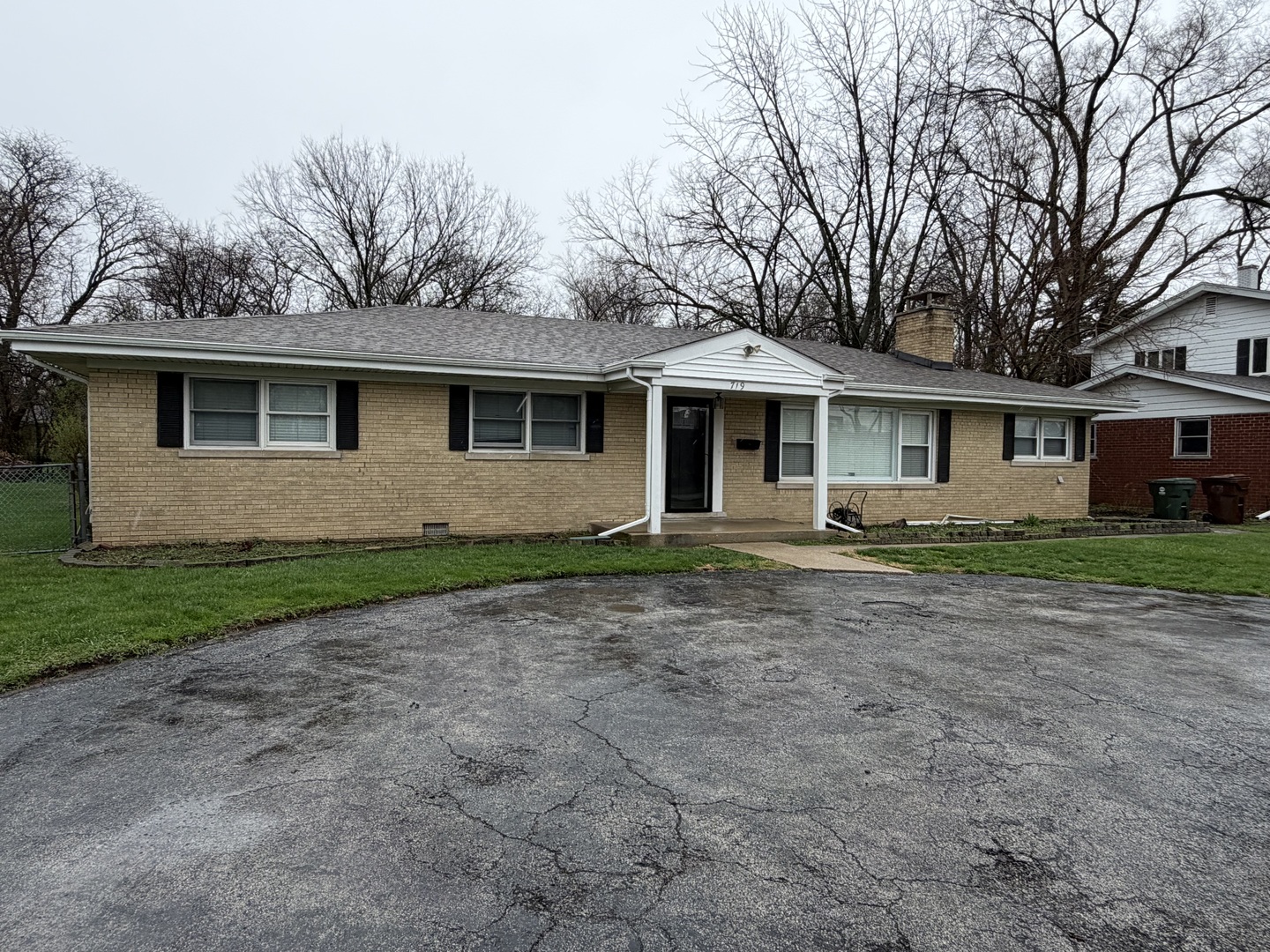 1st image of 719 Braemar Rd, Flossmoor, IL 60422 | MLS# 12611746