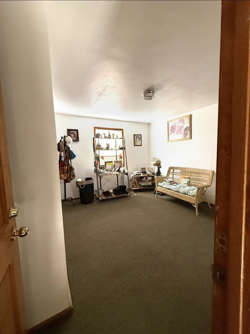 5th image of 5716 S Campbell Ave, Chicago, IL 60629 | MLS# 12613495
