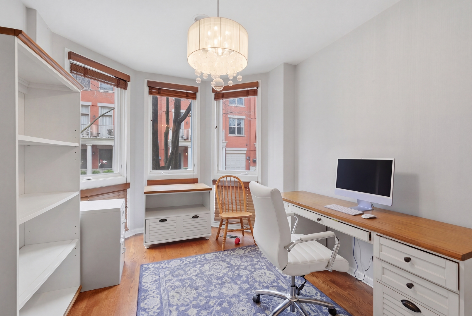3rd image of 449 N Clinton St, Chicago, IL 60654 | MLS# 12614263