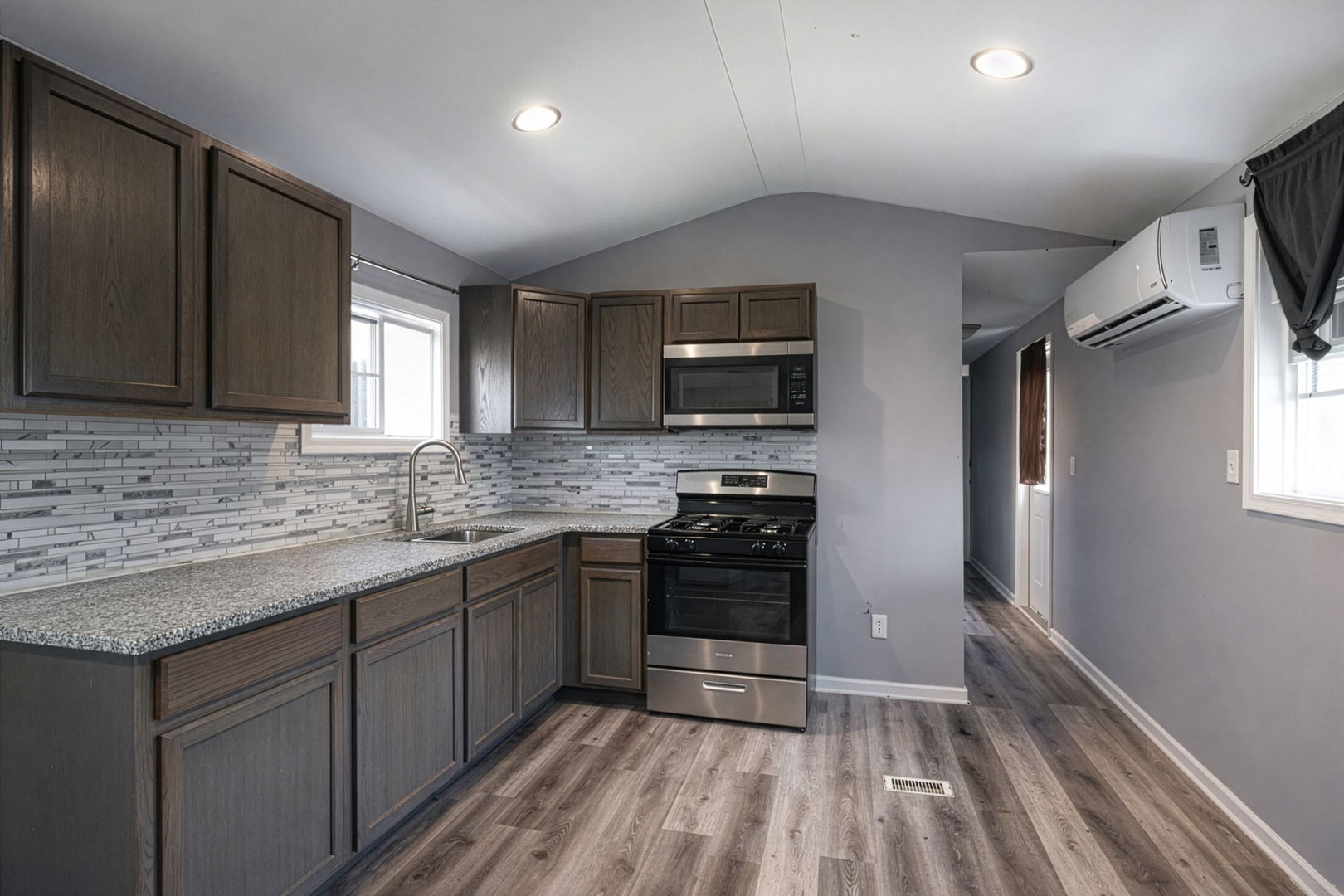 Homes for sale in Godley, IL | 745 E Dayton Ct, Godley, IL 60407 | MLS# 12616583