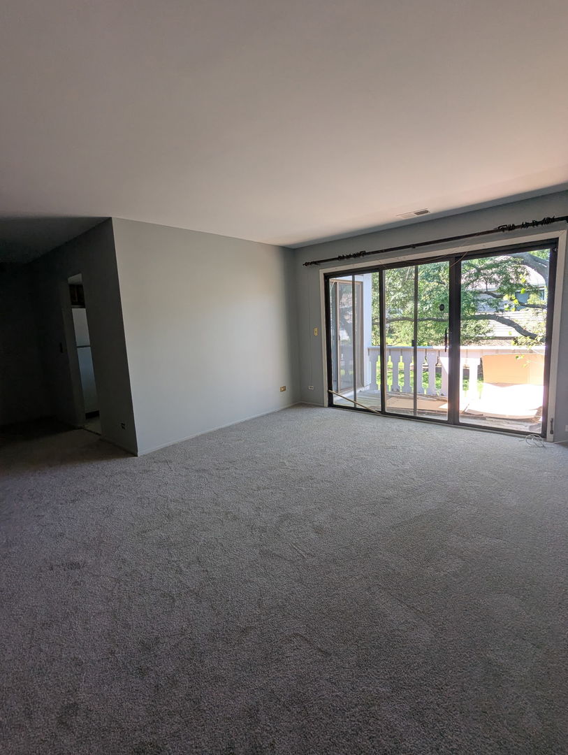 Homes for sale in Schaumburg, IL | 1470 Williamsburg Dr #D2, Schaumburg, IL 60193 | MLS# 12617030