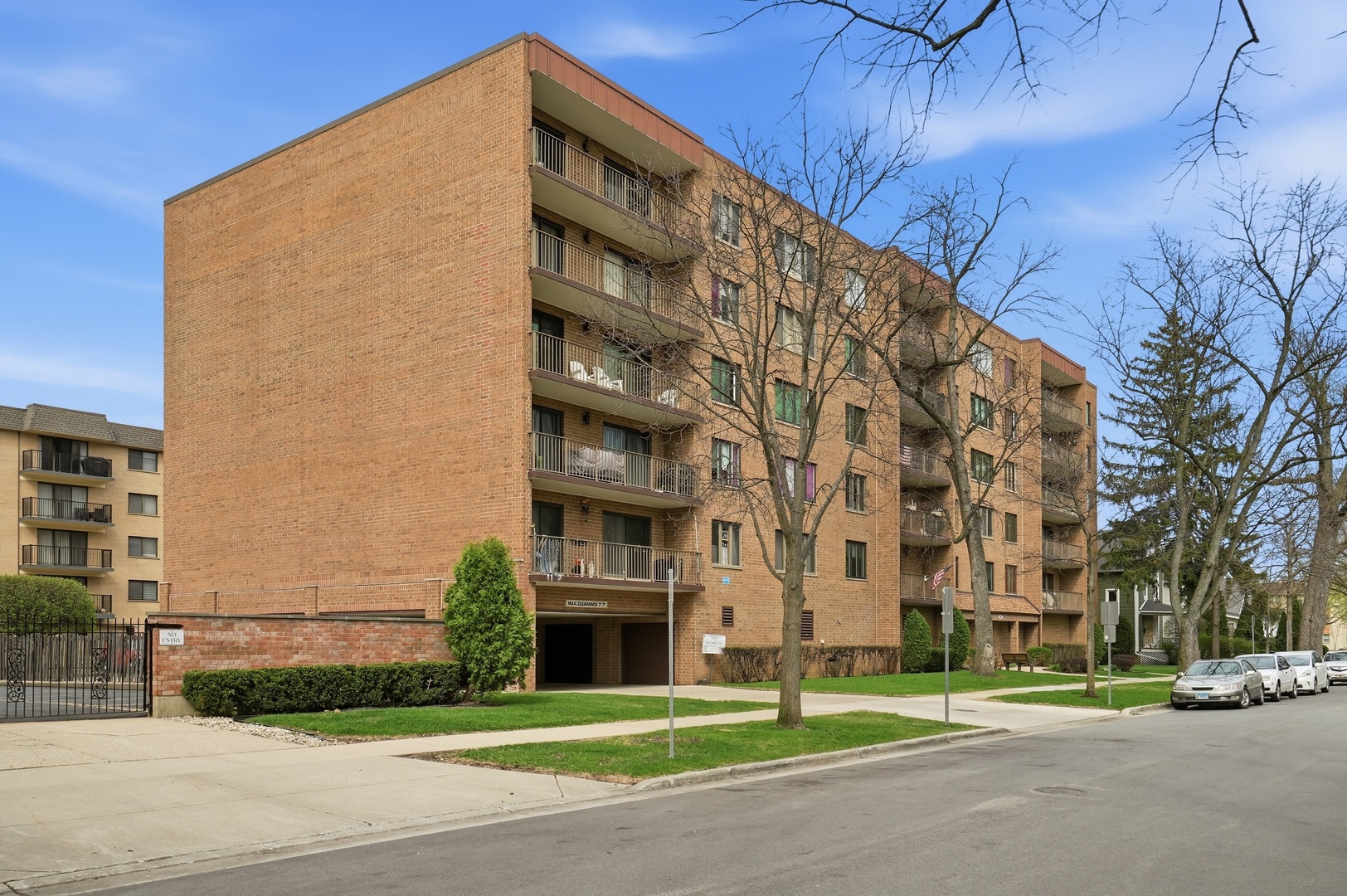 Homes for sale in Des Plaines, IL | 1454 Ashland Ave, Des Plaines, IL 60016