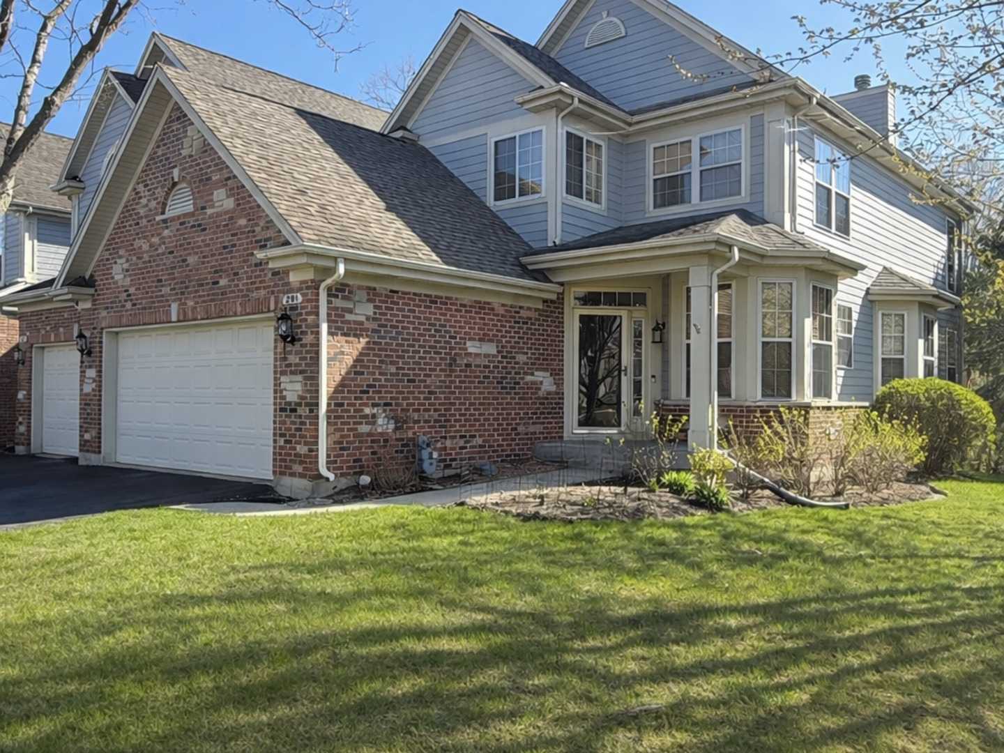 Homes for sale in Gurnee, IL | 291 Jennifer Ct, Gurnee, IL 60031 | MLS# 12619474