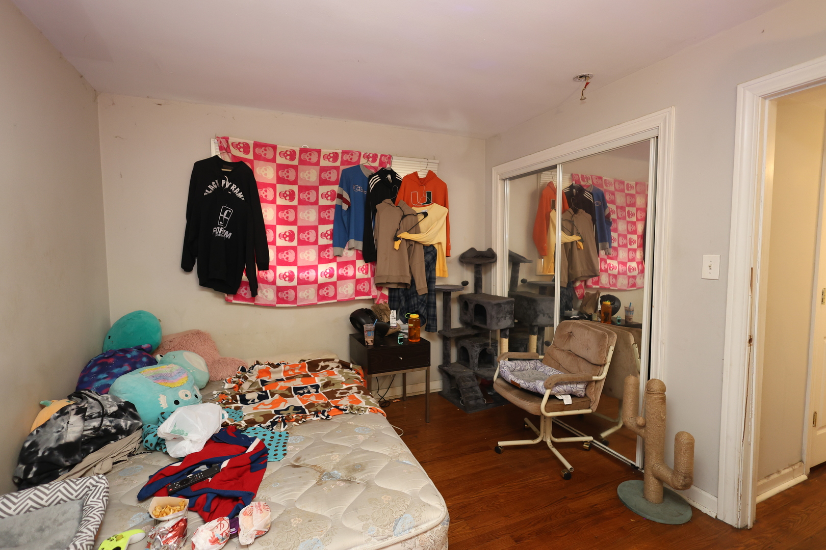 Homes for sale in Skokie, IL | 10115 Old Orchard Ct #102, Skokie, IL 60076 | MLS# 12620790