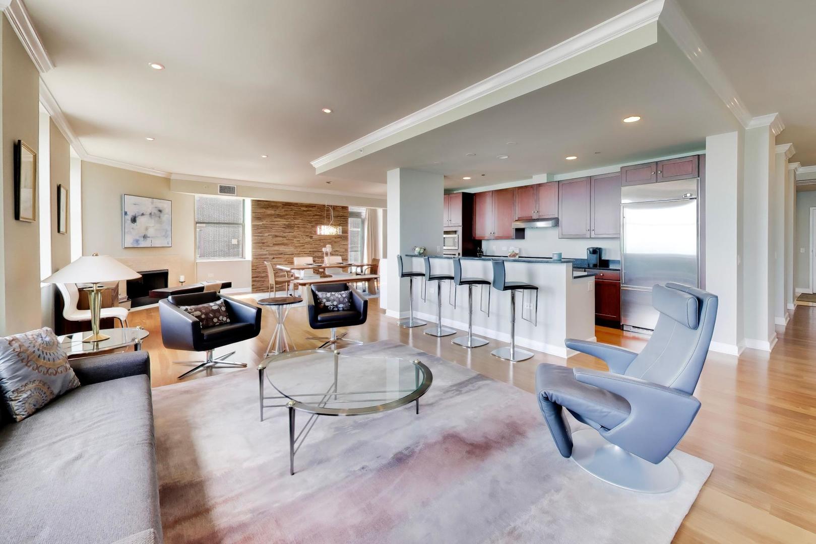 4th image of 310 S Michigan Ave #1705, Chicago, IL 60604 | MLS# 12621004