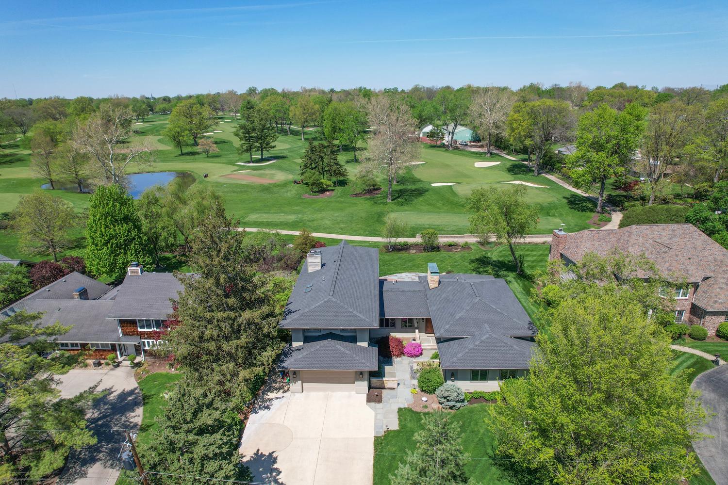 Homes for sale in Champaign, IL | 60 Greencroft Dr, Champaign, IL 61821 | MLS# 12623217