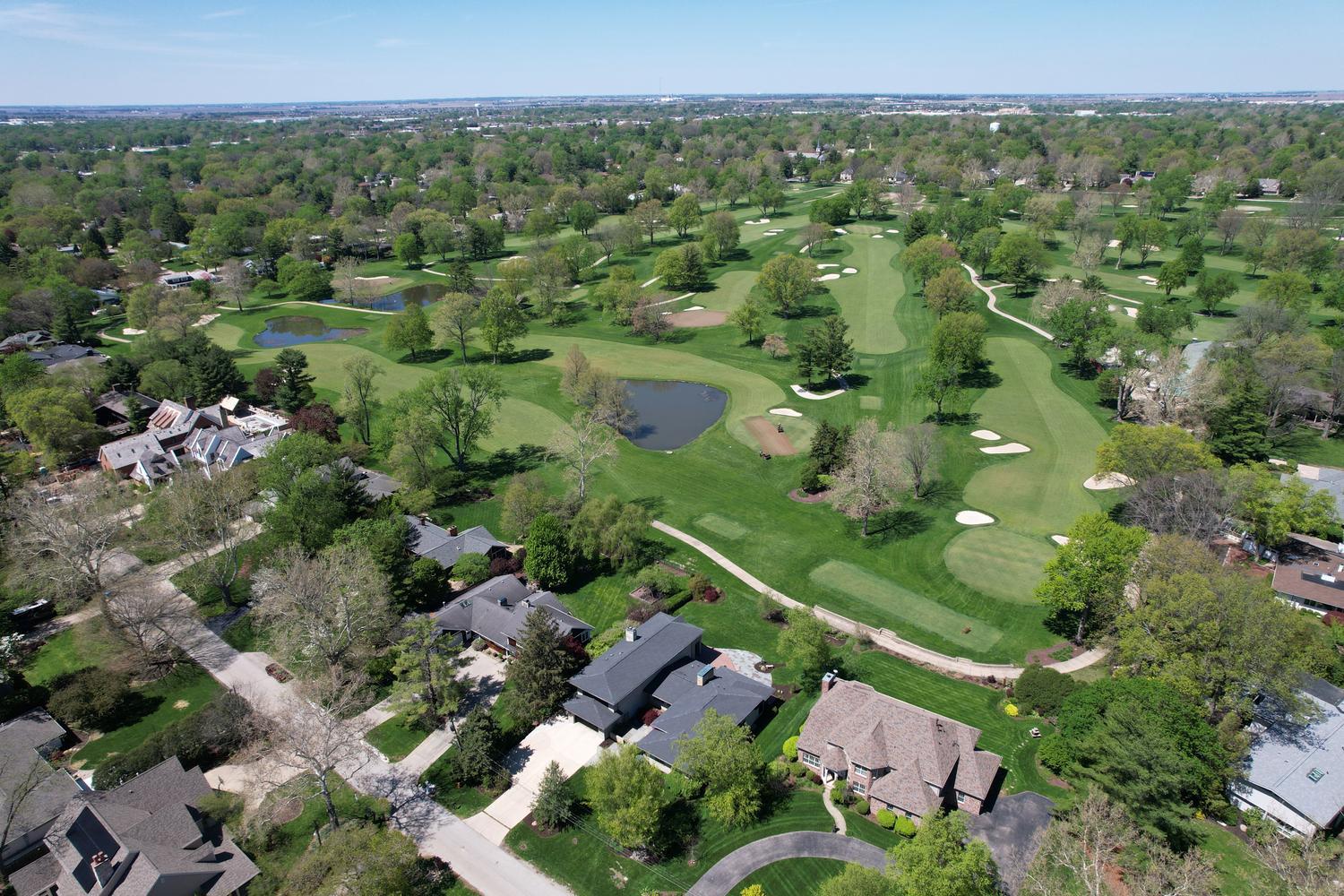 Homes for sale in Champaign, IL | 60 Greencroft Dr, Champaign, IL 61821 | MLS# 12623217