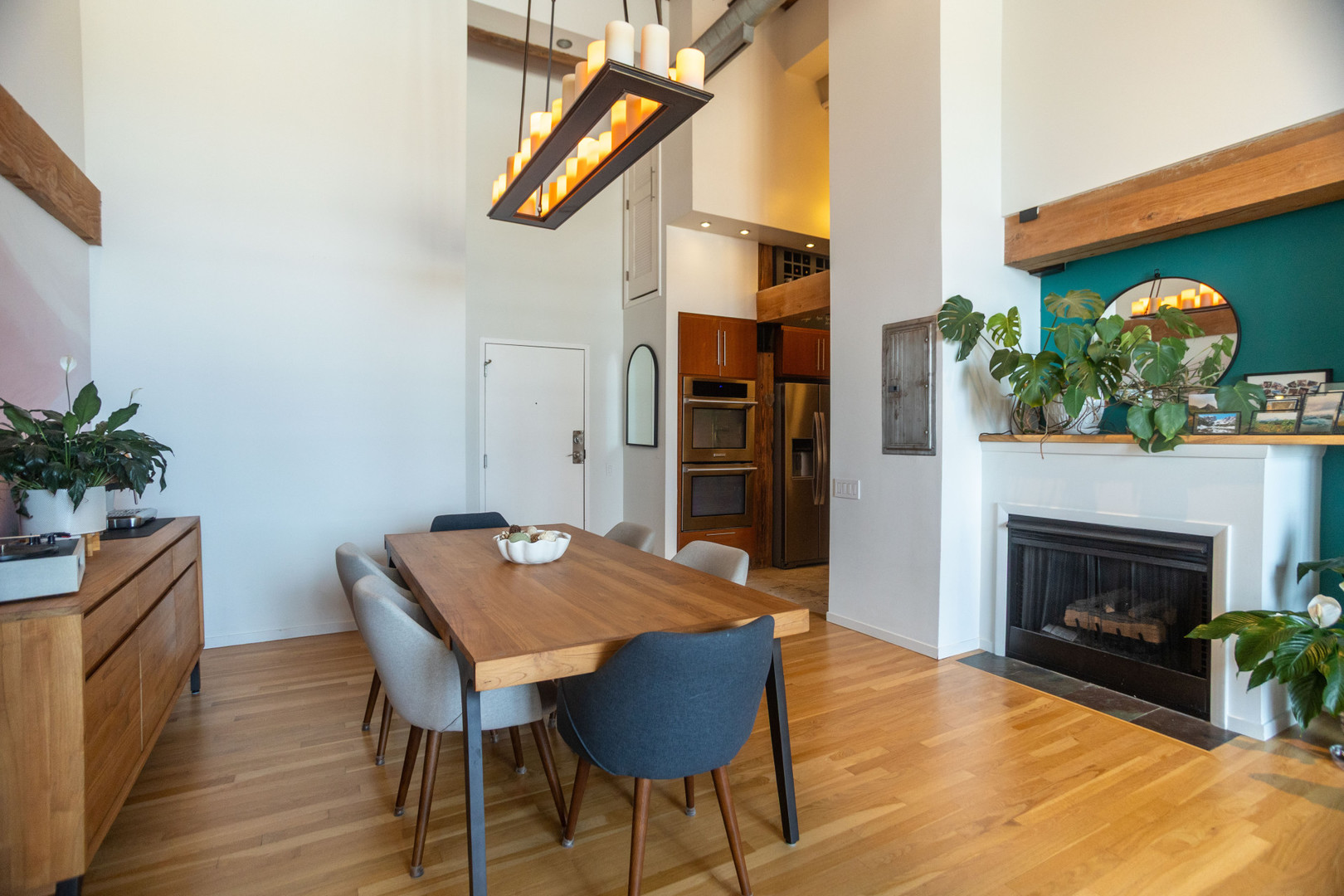 5th image of 1727 S Indiana Ave, Chicago, IL 60616