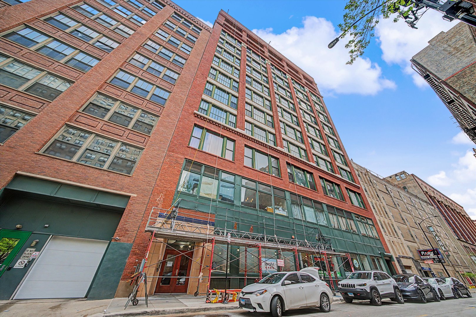 1st image of 633 S Plymouth Ct #1105, Chicago, IL 60605 | MLS# 12624233