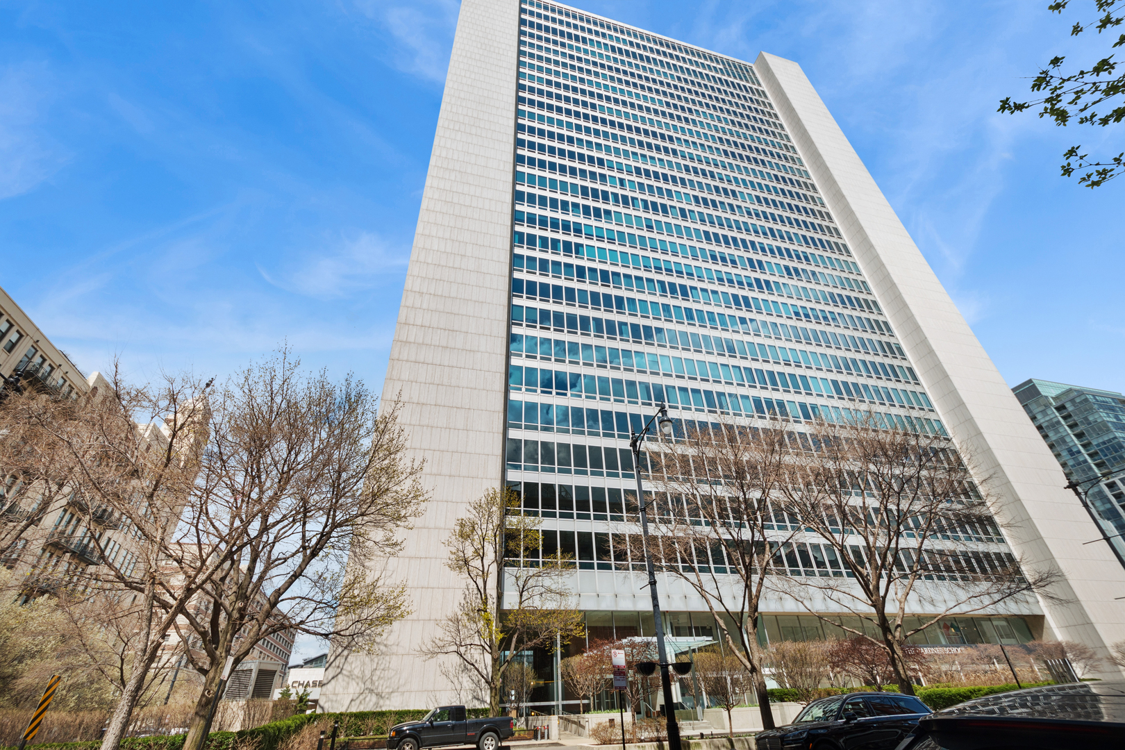 Homes for sale in Chicago, IL | 500 W Superior St #813, Chicago, IL 60654 | MLS# 12624380
