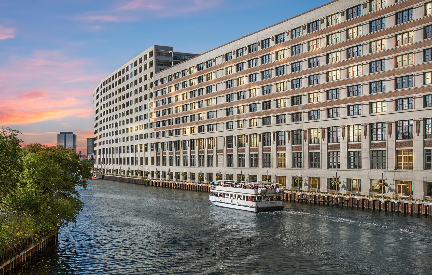 Homes for sale in Chicago, IL | 900 N Kingsbury St, Chicago, IL 60610