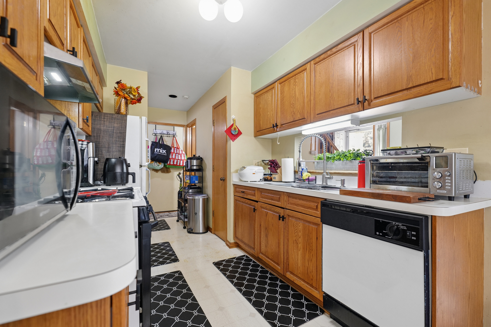 Homes for sale in Midlothian, IL | 14762 Kenton Ave, Midlothian, IL 60445 | MLS# 12626983