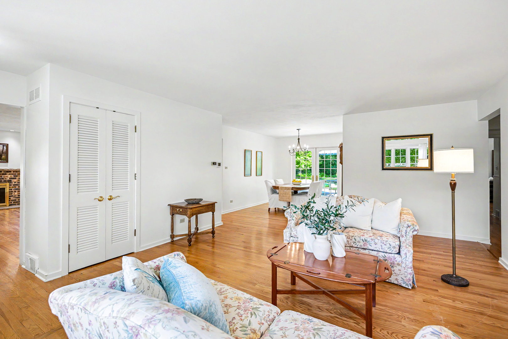 Homes for sale in Glen Ellyn, IL | 456 Fairview Ave, Glen Ellyn, IL 60137 | MLS# 12627684