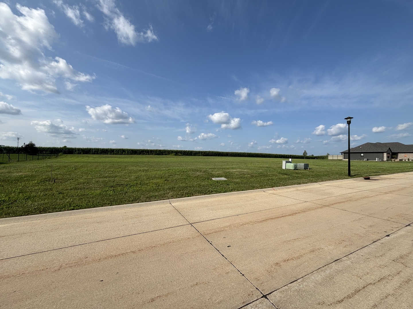 Homes for sale in Geneseo, IL | 121 W School View Rd, Geneseo, IL 61254 | MLS# 12629374