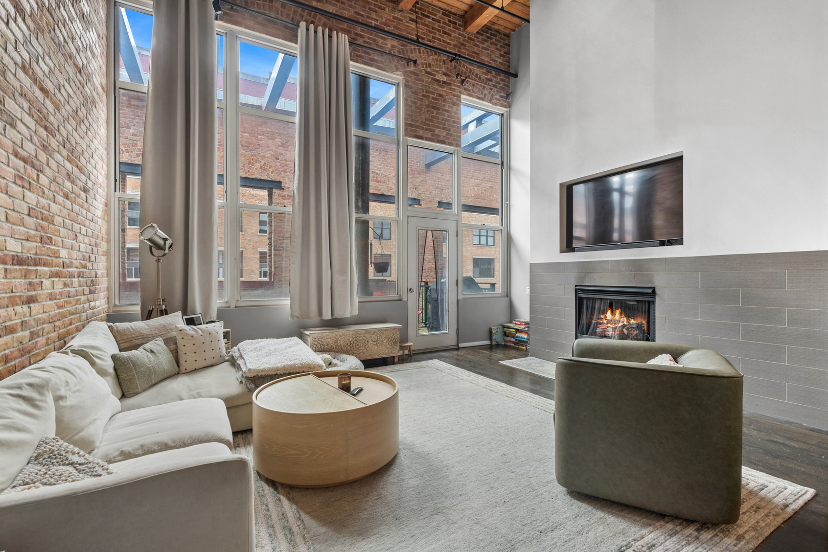 Homes for sale in Chicago, IL | 1000 W Washington Blvd #430, Chicago, IL 60607 | MLS# 12630362