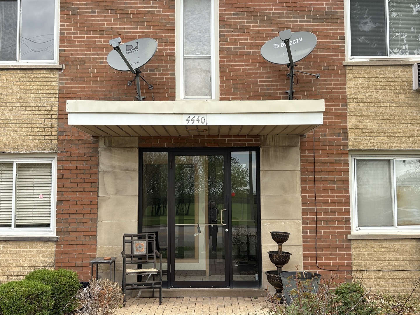 Homes for sale in Oak Lawn, IL | 4440 W 111th St #16, Oak Lawn, IL 60453 | MLS# 12630715