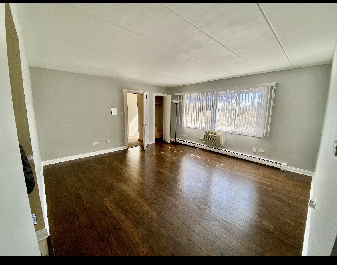 Homes for sale in Oak Lawn, IL | 4440 W 111Th St #16, Oak Lawn, IL 60453 | MLS# 12630715
