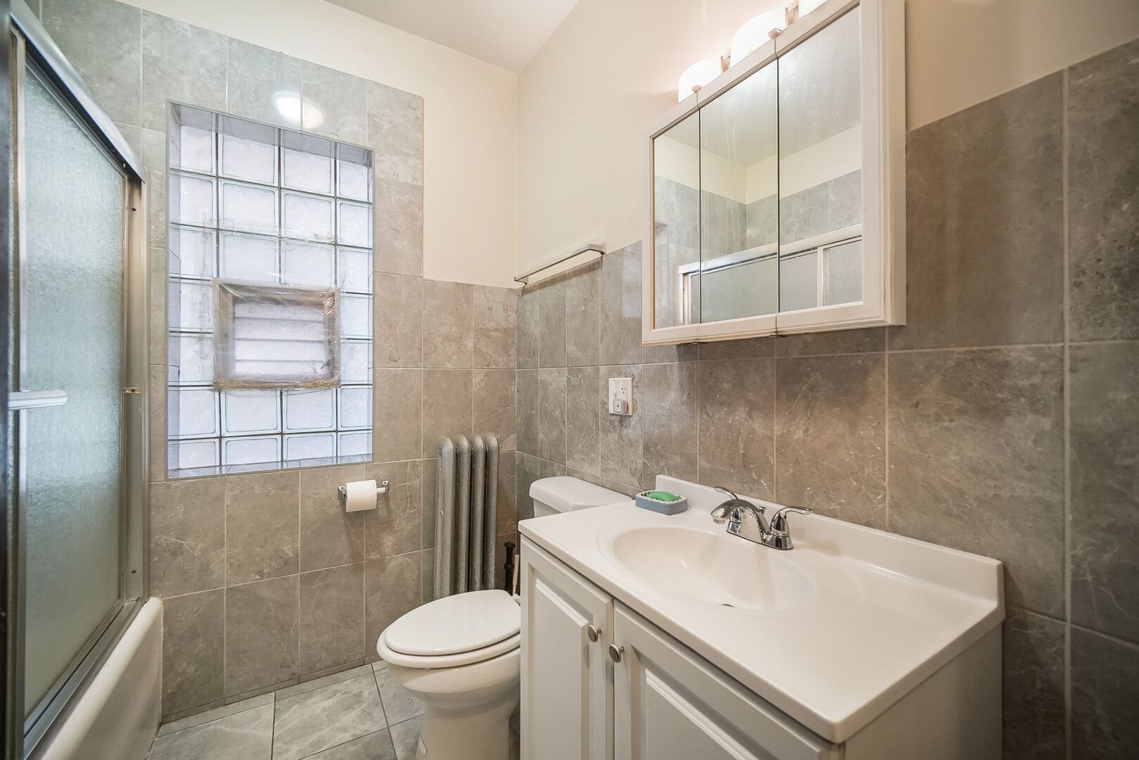 5th image of 8305 S Throop St, Chicago, IL 60620 | MLS# 12631165
