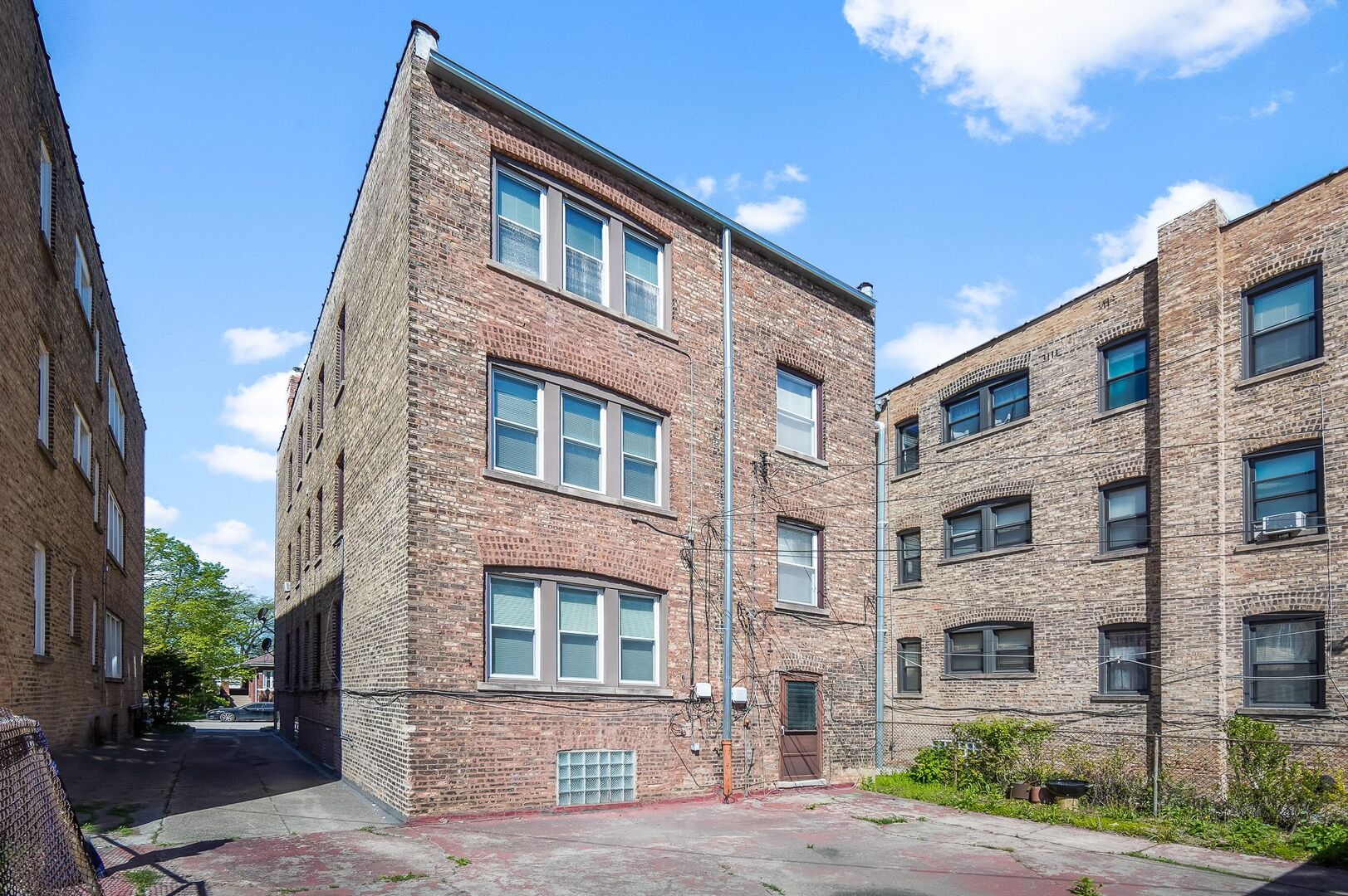 20th image of 8305 S Throop St, Chicago, IL 60620 | MLS# 12631165