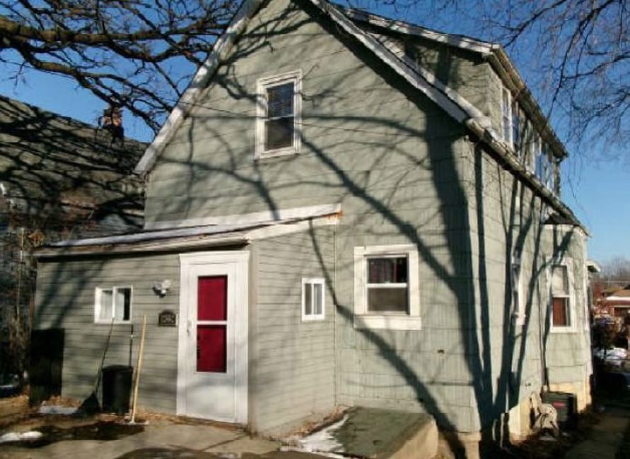 4th image of 12552 Highland Ave, Blue Island, IL 60406 | MLS# 12631344