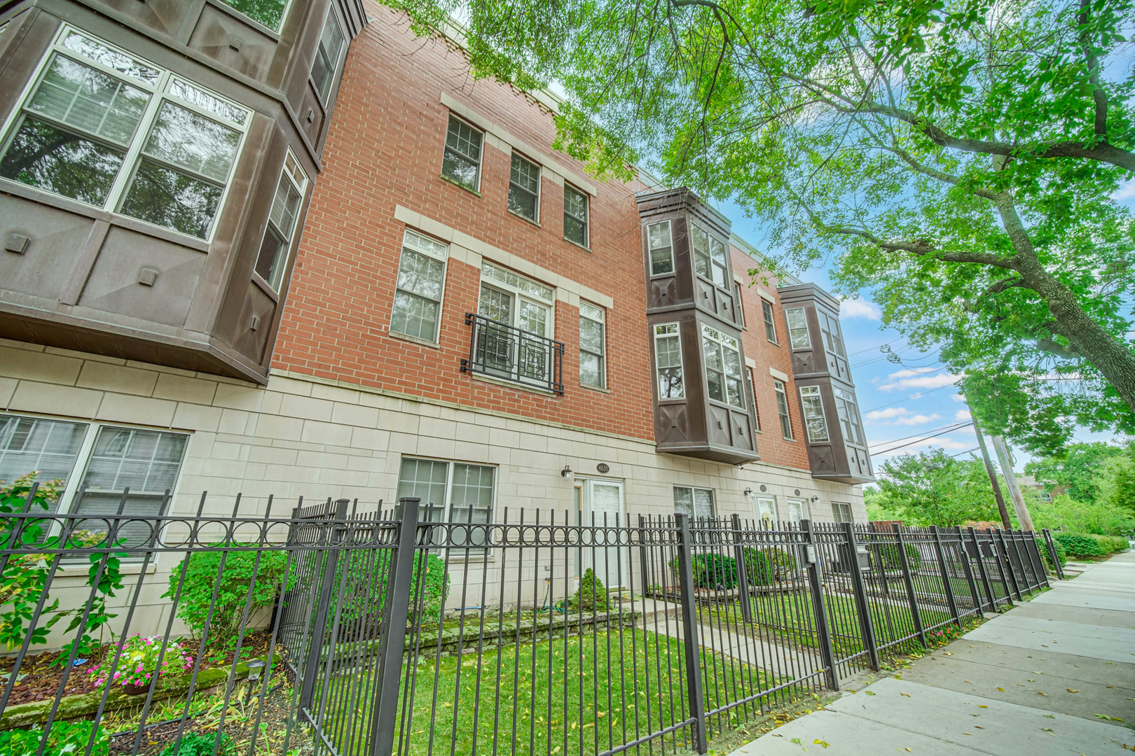 19th image of 4635 S Greenwood Ave, Chicago, IL 60653 | MLS# 12631435