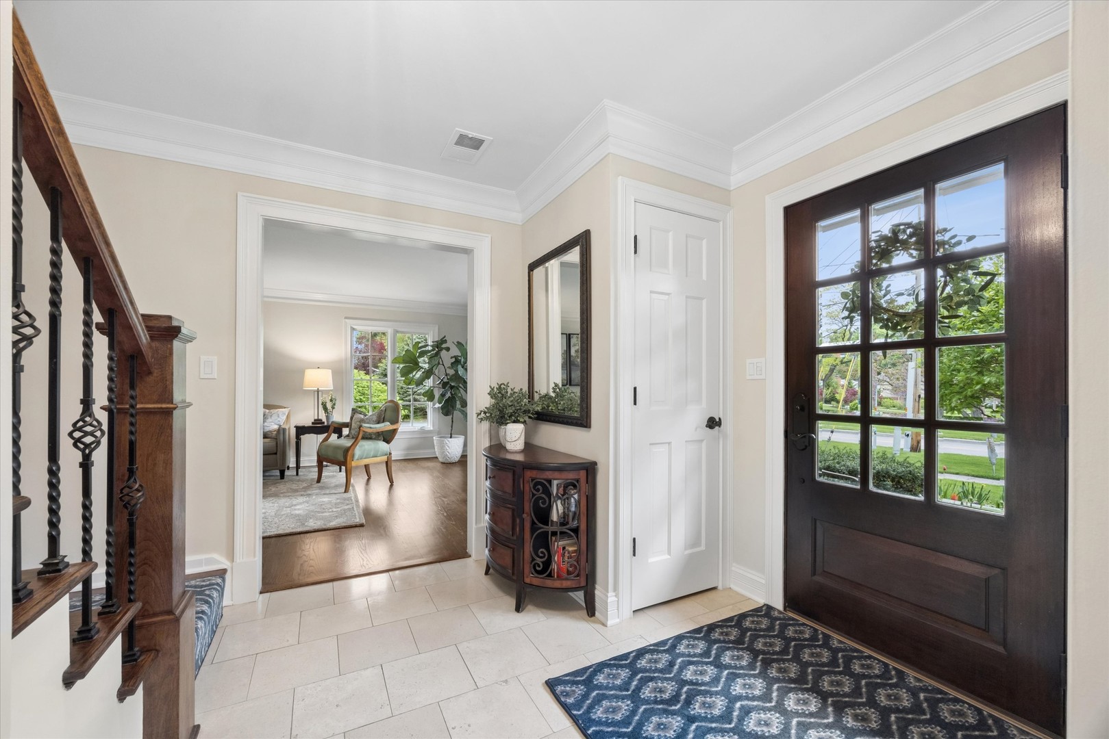 Homes for sale in Glen Ellyn, IL | 698 N Kenilworth Ave, Glen Ellyn, IL 60137 | MLS# 12632521