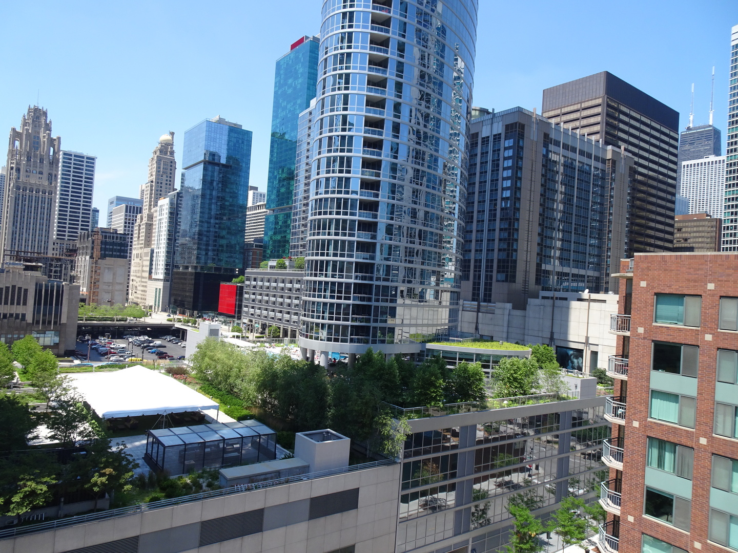 Homes for sale in Chicago, IL | 440 N Mcclurg Ct #1204, Chicago, IL 60611 | MLS# 12633633