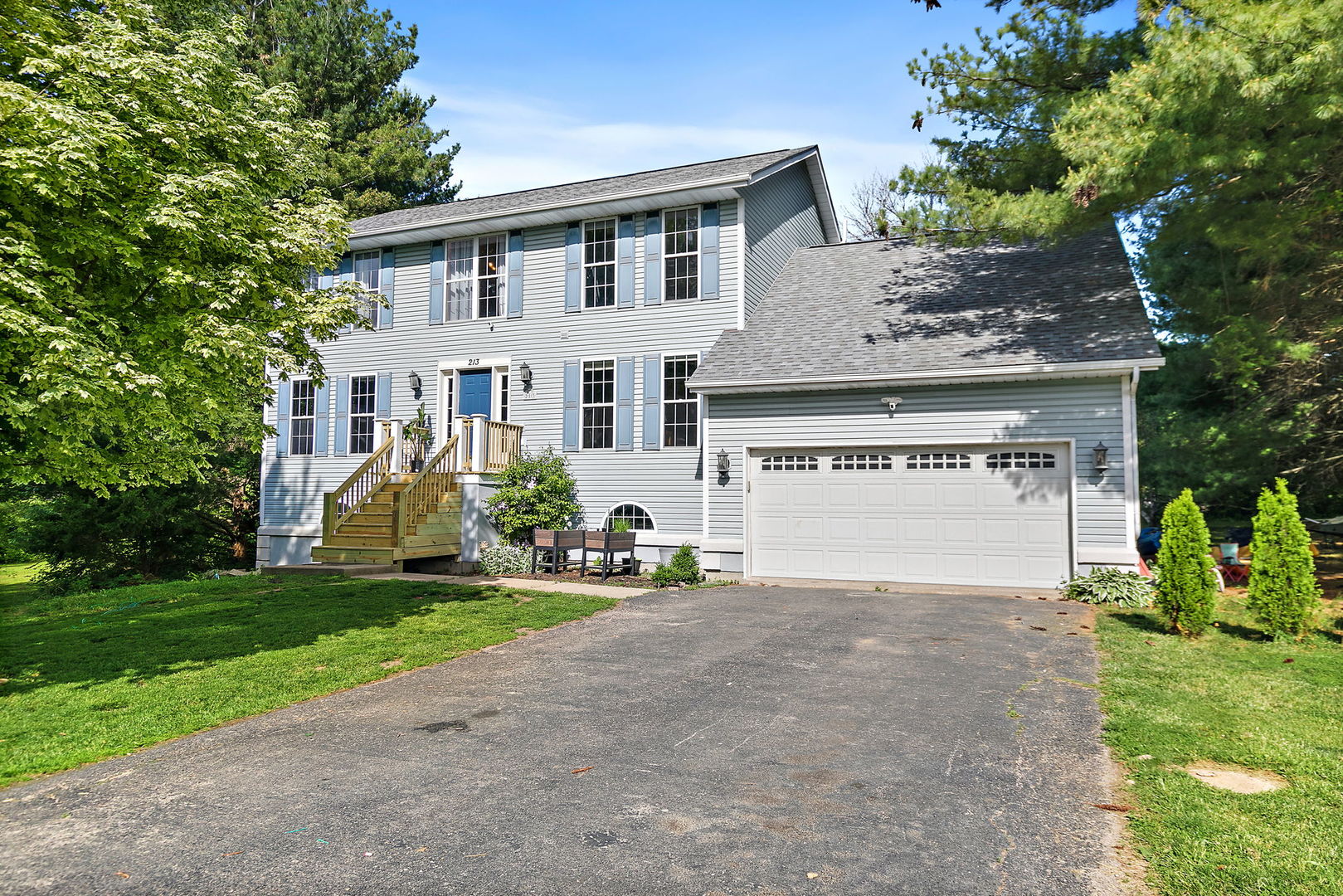 Homes for sale in Poplar Grove, IL | 213 Sw Griffin Pl, Poplar Grove, IL 61065 | MLS# 12634172