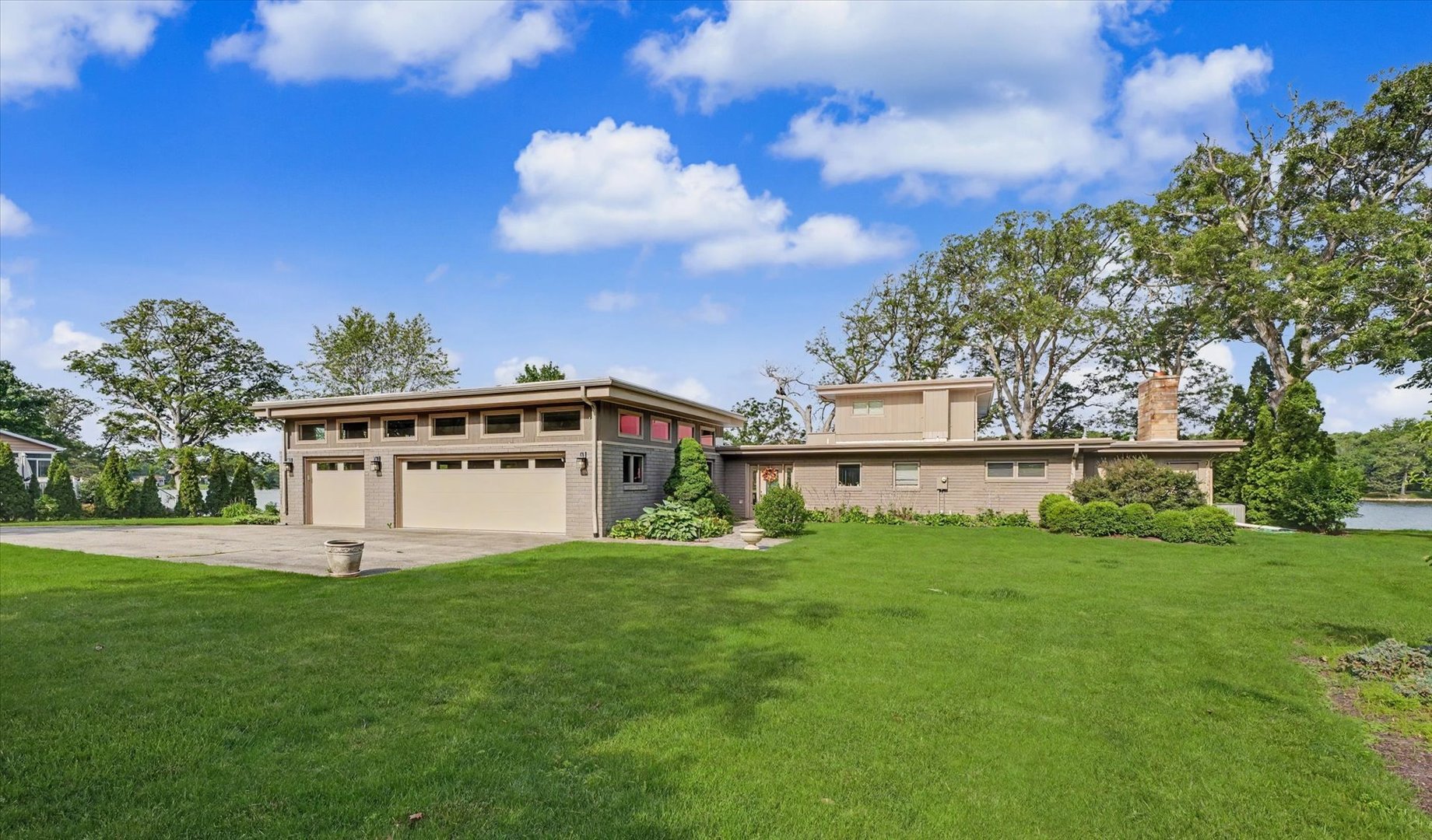 Homes for sale in Loda, IL | 448 Wolfe Dr, Loda, IL 60948 | MLS# 12634251
