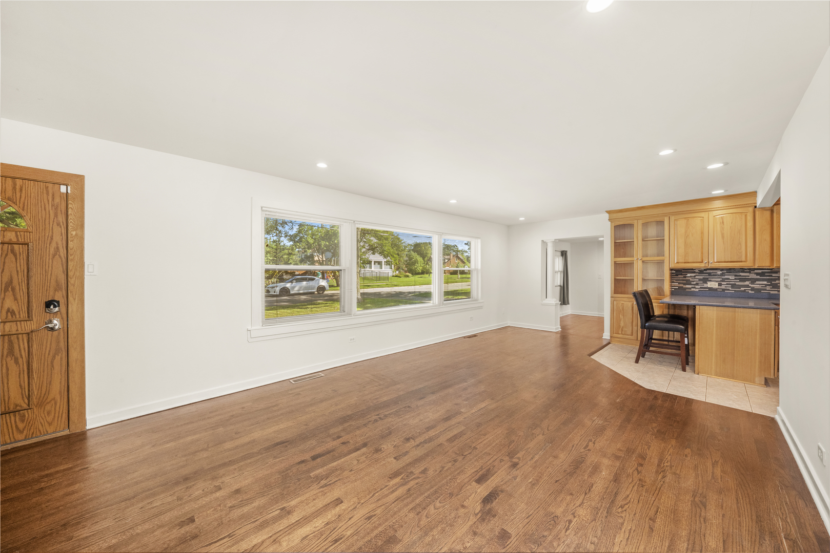 Homes for sale in Park Ridge, IL | 1621 S Crescent Ave, Park Ridge, IL 60068 | MLS# 12634550