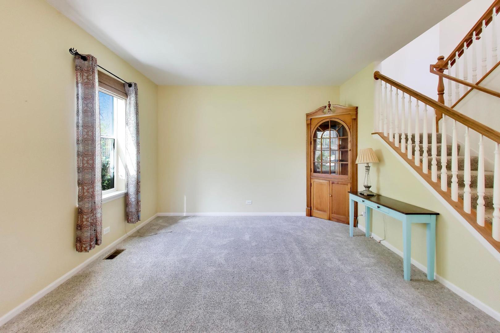 Homes for sale in Oswego, IL | 615 Paris Ave, Oswego, IL 60543 | MLS# 12634663